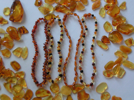 Bernstein-Baby-Kettchen